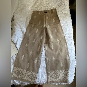 Zara tan wide leg pant with white embroidered designs